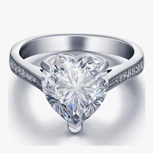 PRICE FIRM Faux Heart Shaped Engagement Ring
